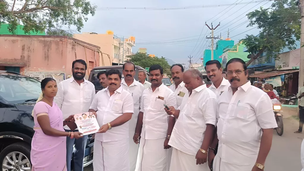 எடப்பாடியார் பிறந்தநாள் முன்னிட்டு மாபெரும் இரத்ததான முகாம்! 4 VELLORE IT WING,